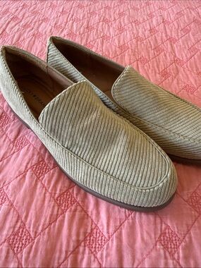 Lucky Brand Men's Beige Corduroy Slip-On Loafers
